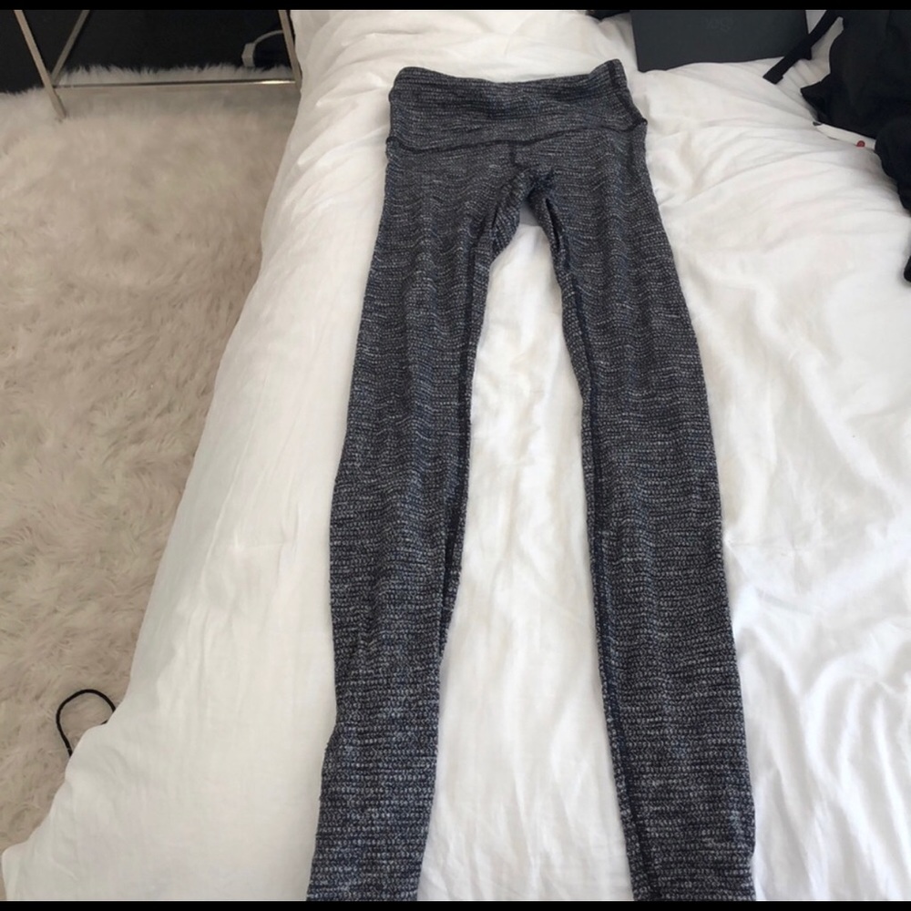 Relisted! Super Cute Patterned Leggings - image 1